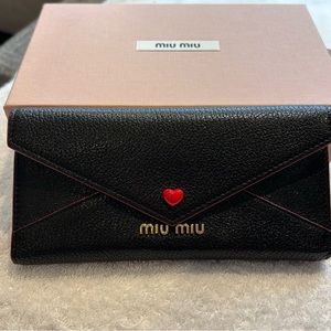 Miu Miu Black Leather Red Heart Wallet EUC